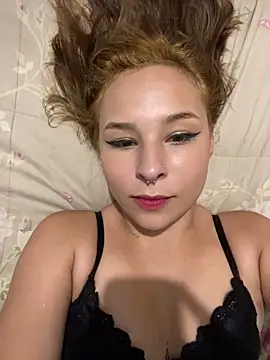 Snapshot of Belaarmelindah chatting on 03-28-26, 02:49 Belaarmelindah online show from 03-28-26, 02:49