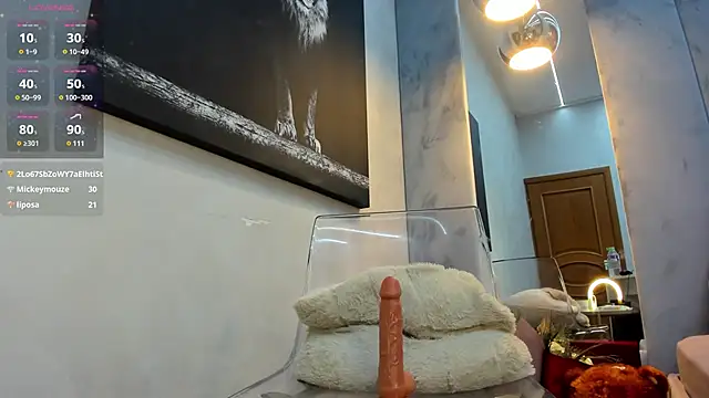 Mia  Milan online show from 01-04-25, 08:39