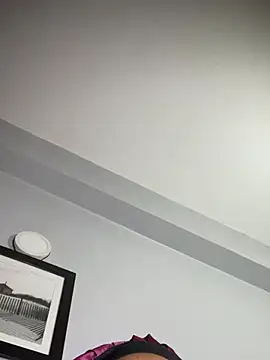 Curveysinaa online show from 03-07-25, 12:48