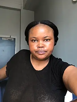 Curveysinaa online show from 03-27-26, 08:37