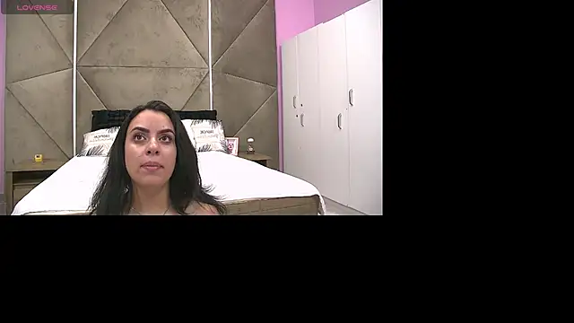 ElyzaIbarra online show from 09-24-25, 05:33