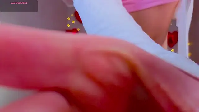 Red  Candy online show from 03-12-26, 02:34