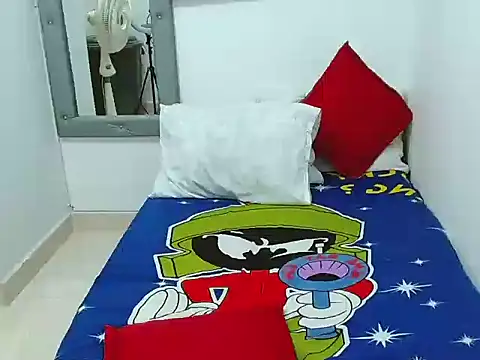 Velk hot online show from 12-02-25, 02:34