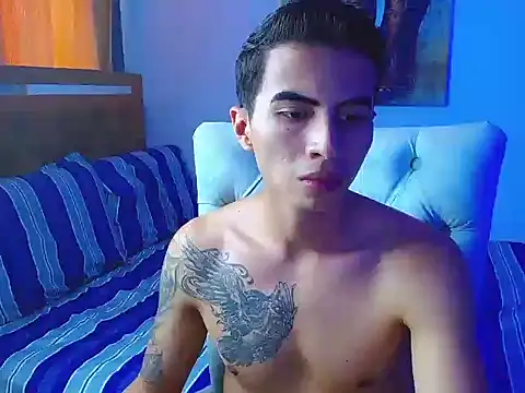 Snapshot of Velk_hot chatting on 02-27-26, 02:50 Velk hot online show from 02-27-26, 02:50