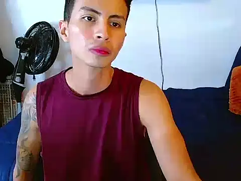 Velk hot online show from 07-29-26, 03:10