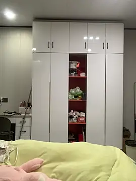 Snapshot of Aimeil chatting on 01-11-25, 12:07 Aimeil online show from 01-11-25, 12:07