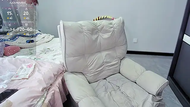 Feifei-cn online show from 03-05-25, 12:38