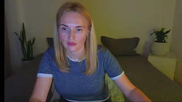 AlisssaRose online show from 03-15-25, 07:59