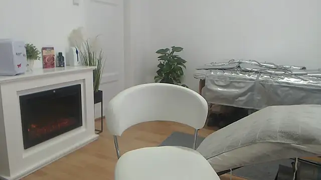 SukyGirl online show from 02-20-25, 09:00