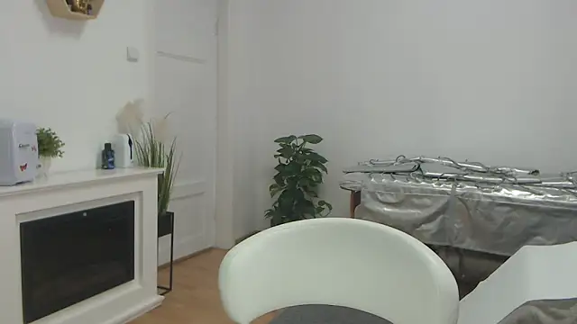 SukyGirl online show from 02-27-25, 09:54