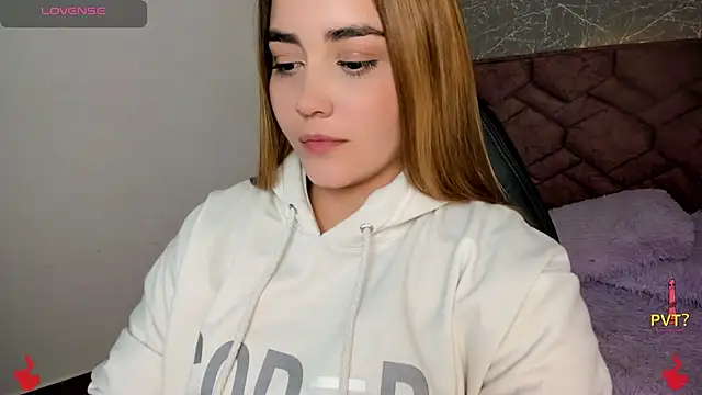 Lucia star   online show from 12-09-24, 11:34