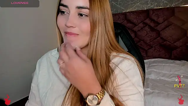 Lucia star   online show from 12-12-24, 10:20