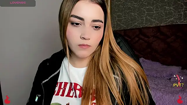 Lucia star   online show from 01-17-25, 06:12