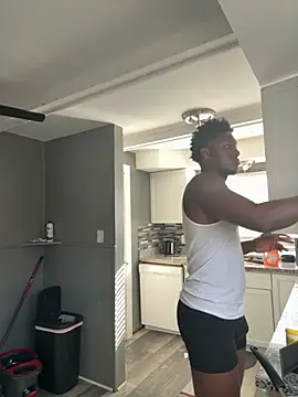 Snapshot of Festivitiesking1 chatting on 09-28-25, 01:49 Festivitiesking1 online show from 09-28-25, 01:49