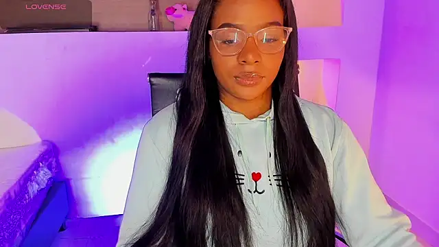 Snapshot of IvyBliss8 chatting on 01-30-25, 12:06 IvyBliss8 online show from 01-30-25, 12:06