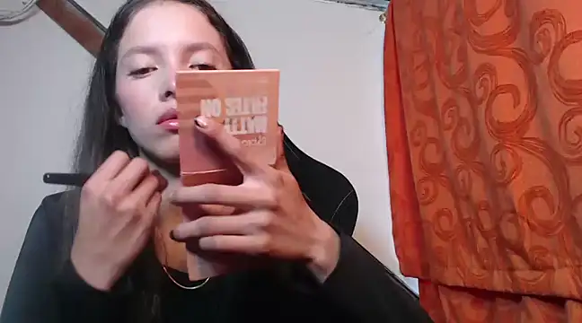 sweetdam12 online show from 02-03-25, 07:21