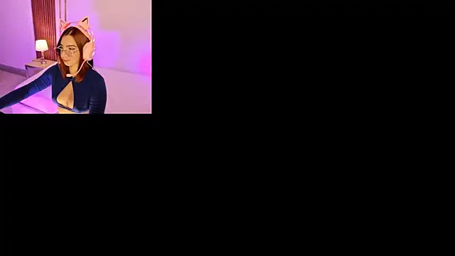 CamilaVegas  online show from 07-28-26, 01:54