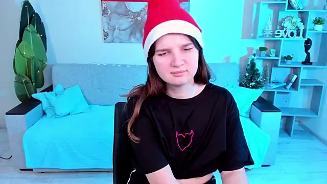 Snapshot of BonneyLove chatting on 01-06-25, 07:35 BonneyLove online show from 01-06-25, 07:35