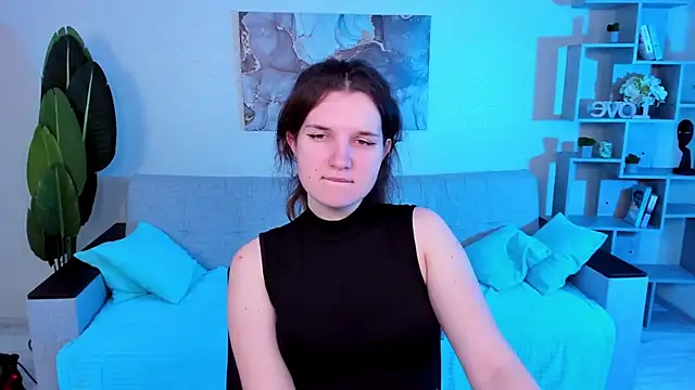 Snapshot of BonneyLove chatting on 01-20-25, 07:25 BonneyLove online show from 01-20-25, 07:25