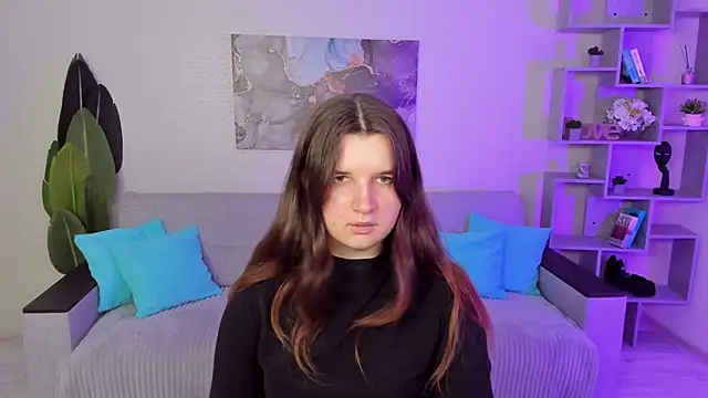 Snapshot of BonneyLove chatting on 09-09-25, 05:23 BonneyLove online show from 09-09-25, 05:23