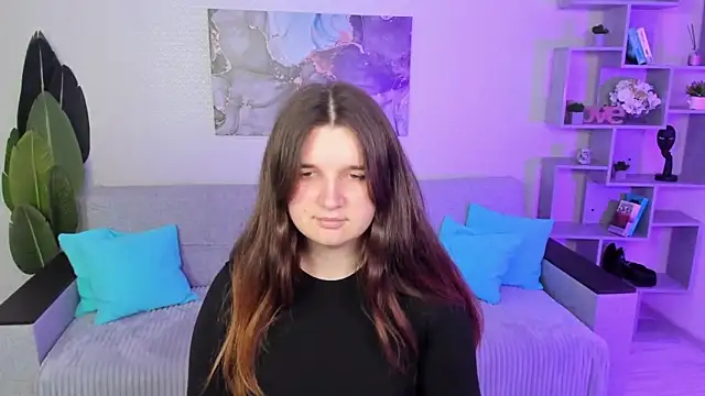 Snapshot of BonneyLove chatting on 09-12-25, 09:04 BonneyLove online show from 09-12-25, 09:04