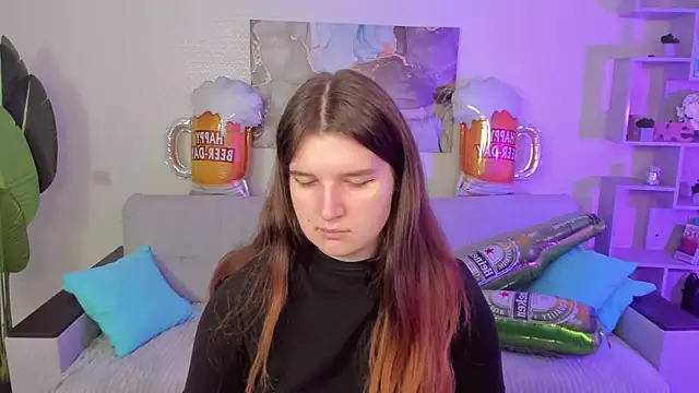 Snapshot of BonneyLove chatting on 10-04-25, 09:35 BonneyLove online show from 10-04-25, 09:35