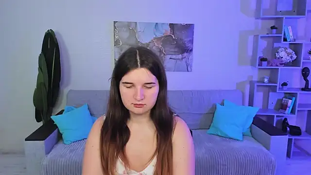 Snapshot of BonneyLove chatting on 10-10-25, 10:53 BonneyLove online show from 10-10-25, 10:53