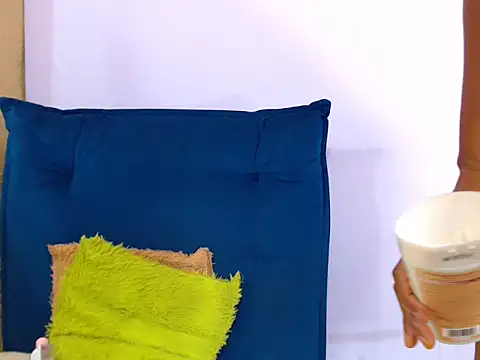 Black-Desire online show from 03-06-25, 05:24