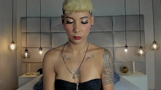 MiaMorgan  online show from 01-26-25, 12:11