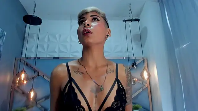 MiaMorgan  online show from 03-03-25, 04:35