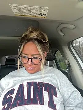 sunshinekisses online show from 05-18-26, 02:56