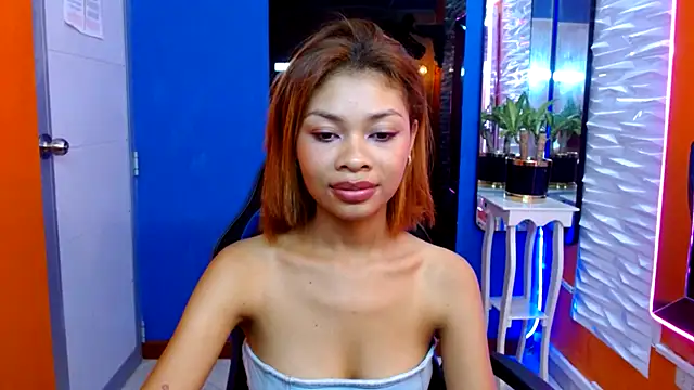 Snapshot of Perla_prg chatting on 03-08-25, 09:18 Perla prg online show from 03-08-25, 09:18