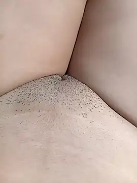 Khaleyssi online show from 12-22-24, 08:58