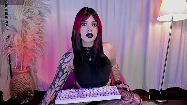 Manu Velez online show from 03-11-26, 07:03