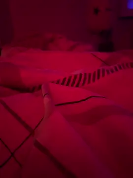 Snapshot of MetalJoint2 chatting on 11-27-25, 10:56 MetalJoint2 online show from 11-27-25, 10:56