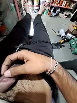 dickerdaddy25 online show from 01-21-25, 04:43