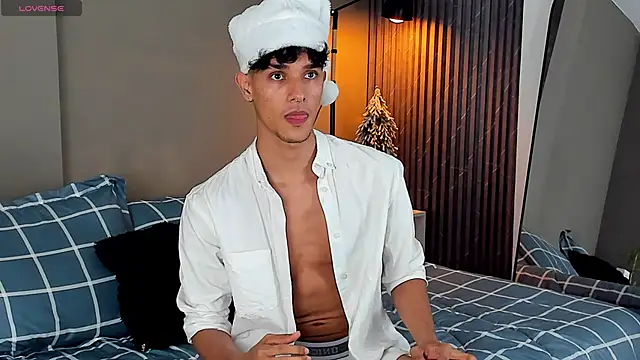 Busterspinter online show from 12-25-24, 04:22