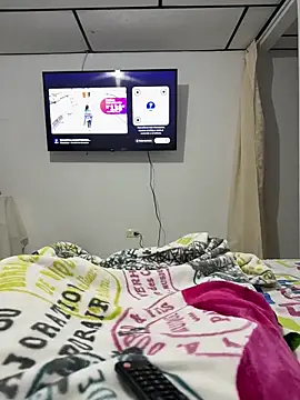 ANYLU19 online show from 01-17-26, 03:22