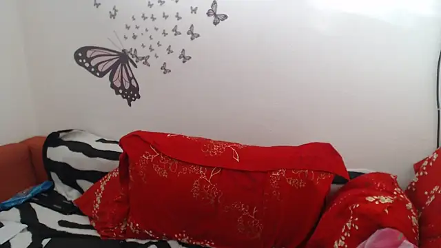 LadyHellene online show from 02-23-25, 07:33