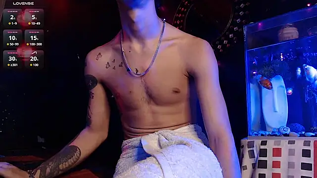 Godly huan online show from 12-21-25, 11:06