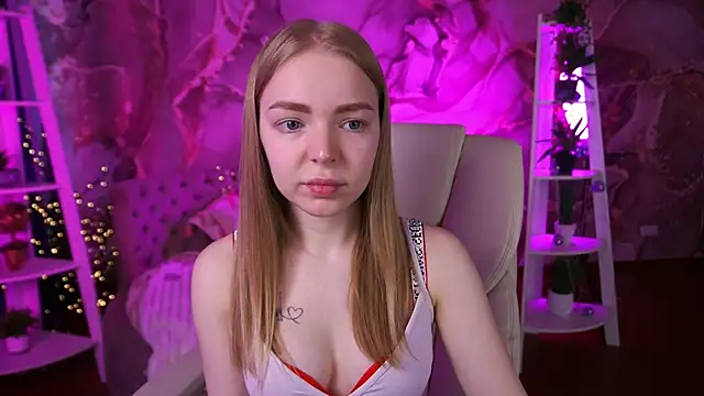 EmilySunshineS online show from 03-26-26, 07:14