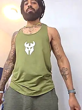 FragrantWind5 online show from 10-19-25, 09:04