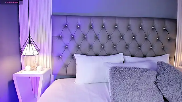 VioletthaRous online show from 02-21-26, 10:44