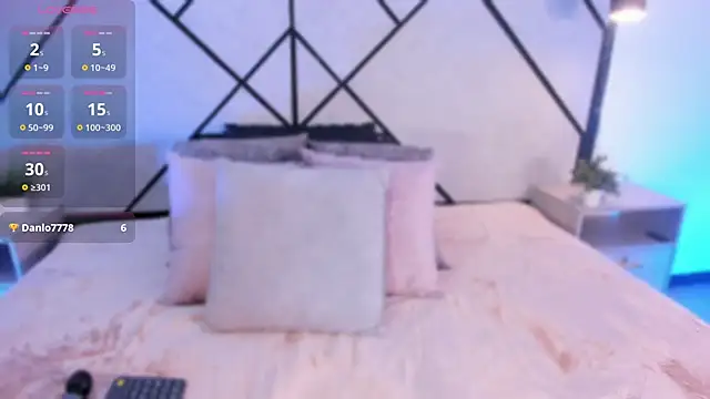 marie miller  online show from 12-04-25, 12:25