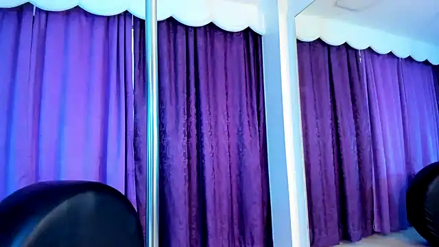 Coral Gibson online show from 02-27-25, 09:36