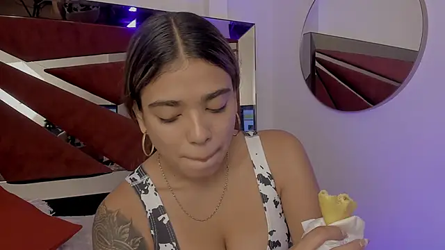 GiaFu online show from 04-21-26, 03:28