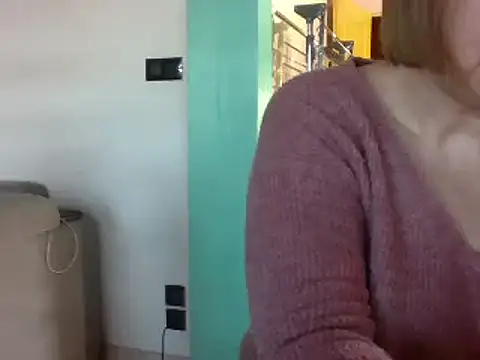 Snapshot of Sandcoq chatting on 02-03-25, 11:42 Sandcoq online show from 02-03-25, 11:42