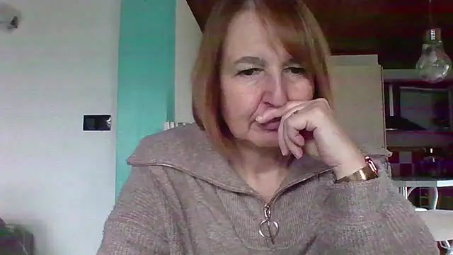 Snapshot of Sandcoq chatting on 10-23-25, 08:46 Sandcoq online show from 10-23-25, 08:46