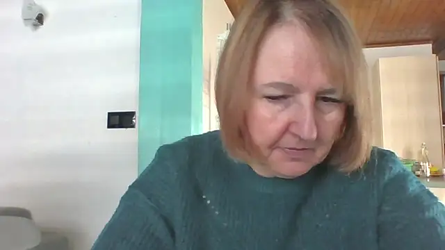 Snapshot of Sandcoq chatting on 02-02-26, 09:08 Sandcoq online show from 02-02-26, 09:08