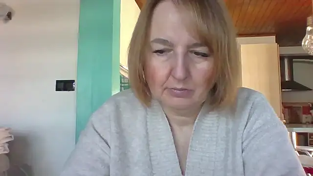 Snapshot of Sandcoq chatting on 03-02-26, 09:27 Sandcoq online show from 03-02-26, 09:27